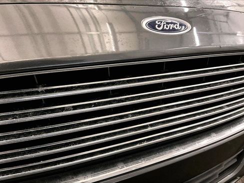 Used 2016 Ford Fusion SE image 29