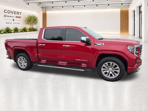 Used 2024 GMC Sierra 1500 Denali AWD/4WD image 16