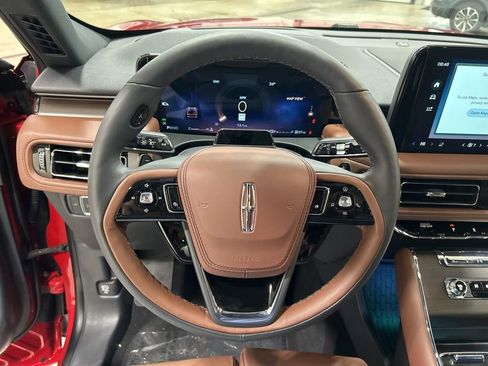 New 2026 Lincoln Aviator Reserve image 13