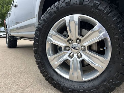 Used 2020 Ford F150 Platinum w/ Equipment Group 701A Luxury AWD/4WD image 10