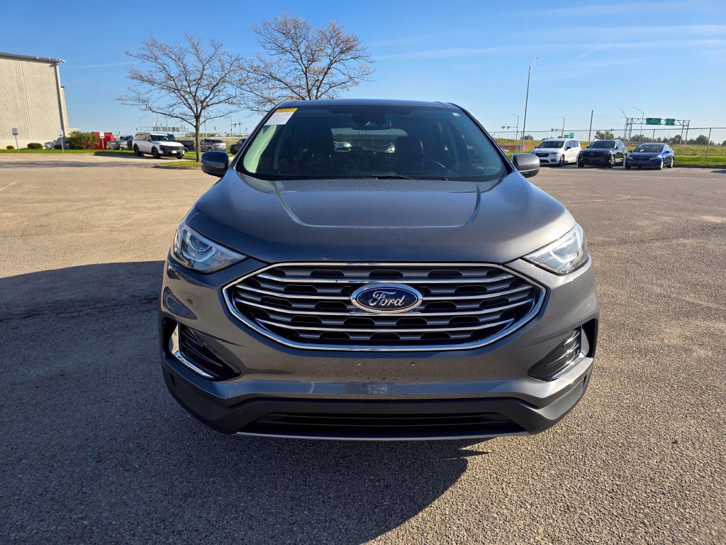 Used 2022 Ford Edge SEL AWD/4WD image 2