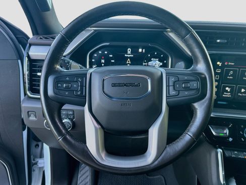 Used 2022 GMC Sierra 1500 Denali AWD/4WD image 11