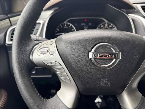 Used 2016 Nissan Murano Platinum w/ Platinum Technology Package FWD image 18