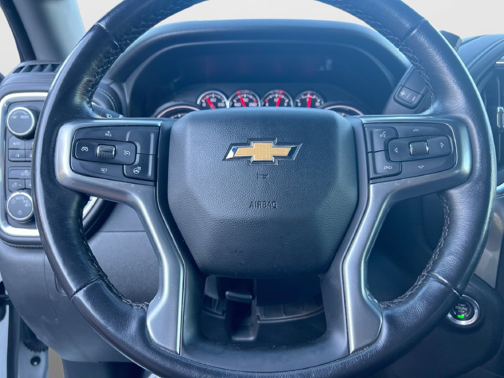 Used 2022 Chevrolet Silverado 1500 LT w/ Bed Protection Package AWD/4WD image 18