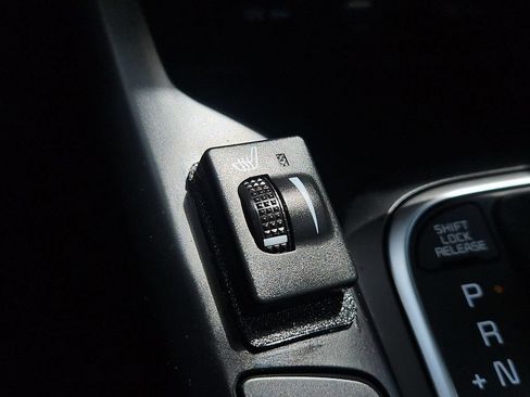 Used 2023 Kia Soul LX FWD image 18