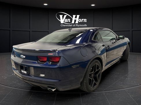 Used 2011 Chevrolet Camaro SS w/ RS Package RWD image 3