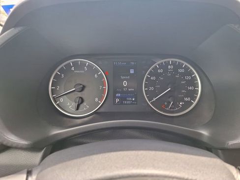 Certified 2024 Nissan Sentra S image 15