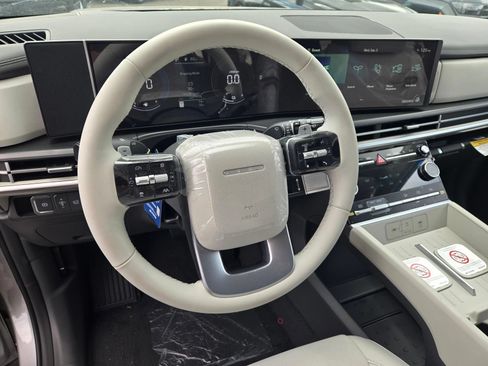 New 2026 Hyundai Santa Fe SE FWD image 10