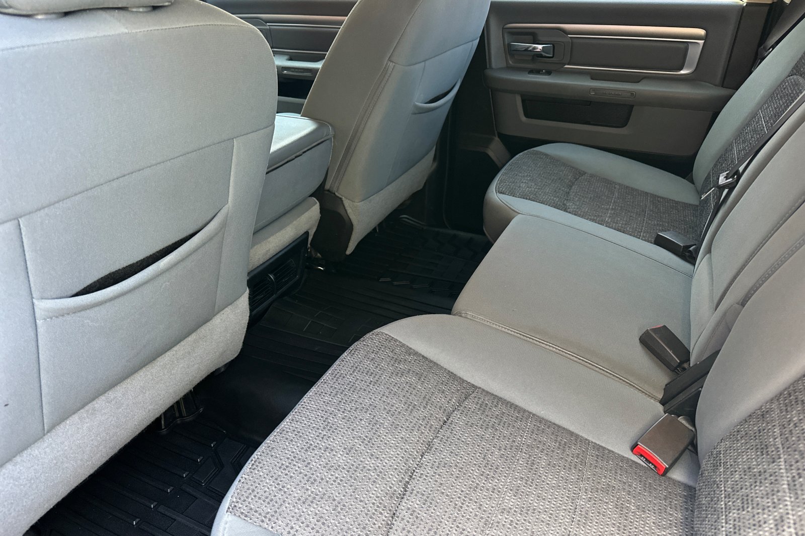 Used 2019 RAM 1500 Big Horn AWD/4WD image 12