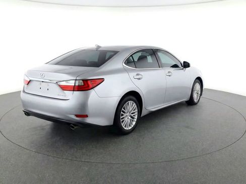 Used 2014 Lexus ES 350 w/ Luxury Package image 46