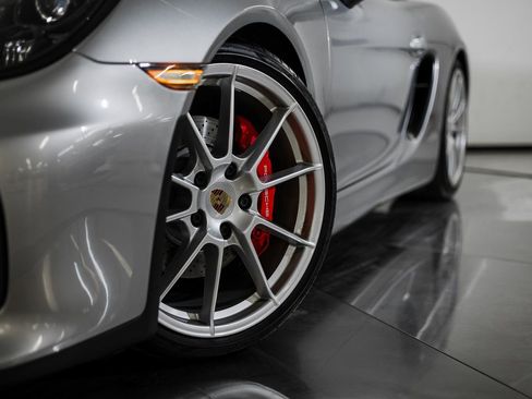 Certified 2016 Porsche Boxster Spyder RWD image 12