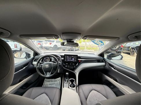 Used 2021 Toyota Camry LE FWD image 25