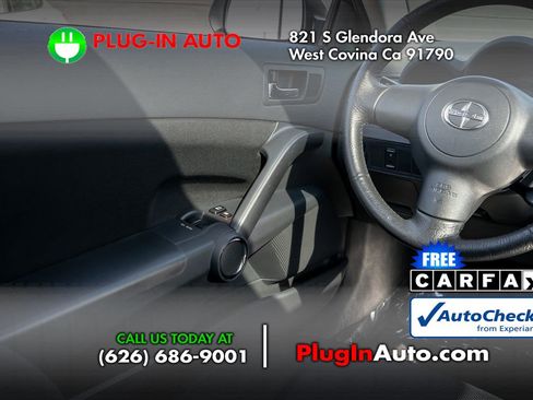 Used 2005 Scion tC image 12