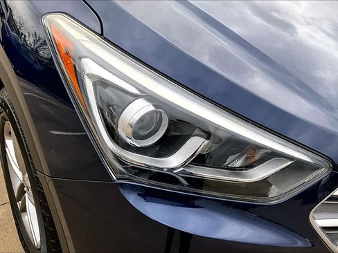 Used 2017 Hyundai Santa Fe Sport image 26