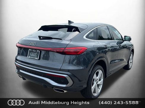 Used 2025 Audi Q5 Premium Plus w/ Premium Plus AWD/4WD image 6