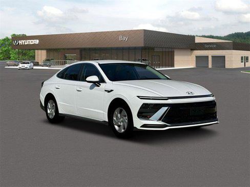 New 2025 Hyundai Sonata SE image 11
