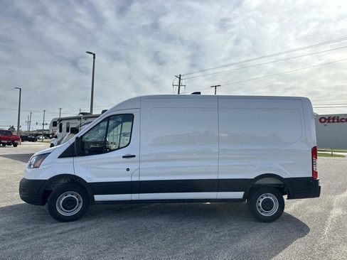 New 2026 Ford Transit 250 148 Medium Roof w/ Load Area Protection Package image 9