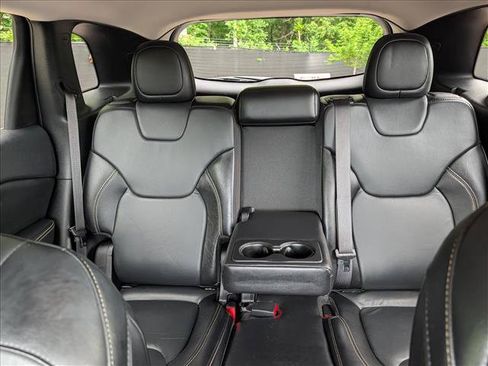Used 2015 Jeep Cherokee Limited AWD/4WD image 18