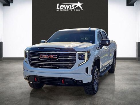 Used 2025 GMC Sierra 1500 AT4 w/ AT4 Premium Package AWD/4WD image 1