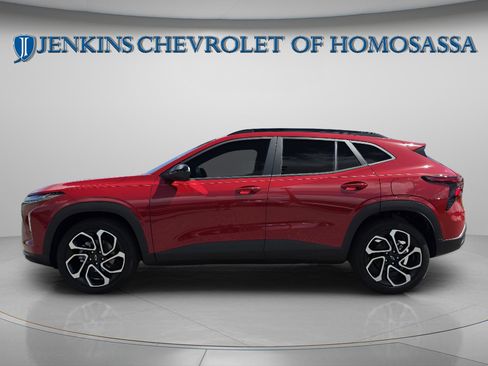 New 2026 Chevrolet Trax RS w/ Sunroof Package FWD image 8