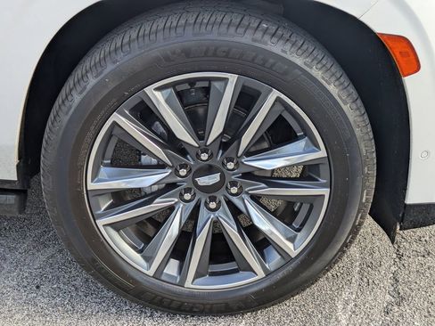 Used 2021 Cadillac Escalade Sport w/ Driver Assist Tech Package image 11