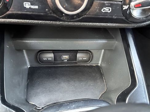 Used 2020 Kia Soul GT-Line image 12
