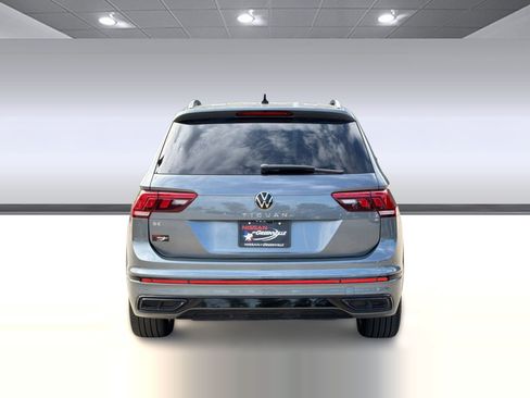 Used 2024 Volkswagen Tiguan SE R-Line image 10