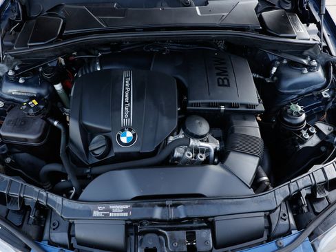 Used 2011 BMW 135i Convertible w/ Premium Pkg image 20