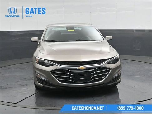 Used 2023 Chevrolet Malibu LT image 5