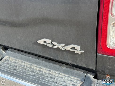 Used 2024 RAM 2500 Big Horn AWD/4WD image 9