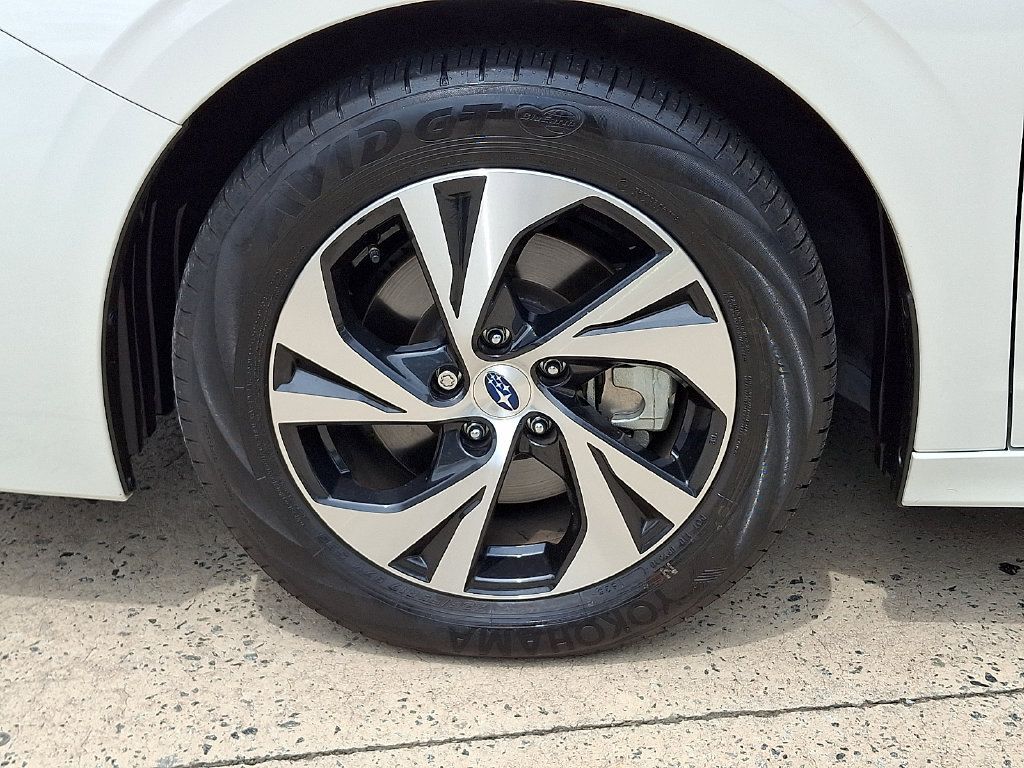 Used 2025 Subaru Legacy Premium AWD/4WD image 8