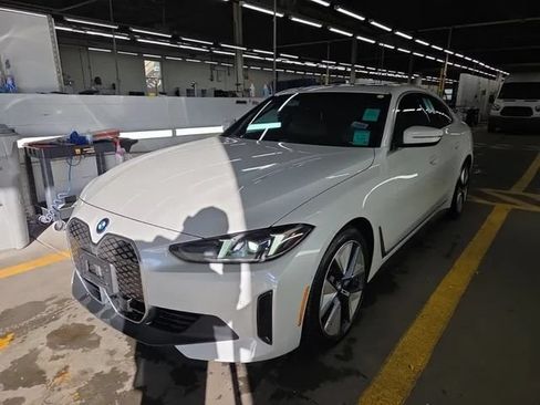 Used 2025 BMW i4 xDrive40i w/ Parking Assistance Package AWD/4WD image 1