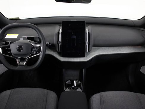 New 2026 Volvo EX30 Ultra image 5