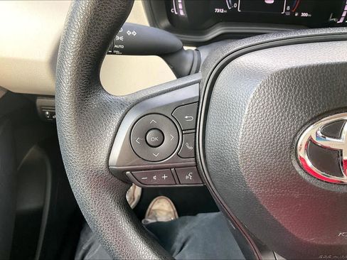Used 2026 Toyota Corolla LE FWD image 23