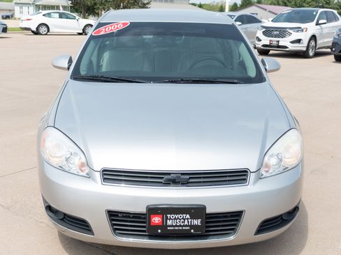 Used 2006 Chevrolet Impala LT FWD image 3
