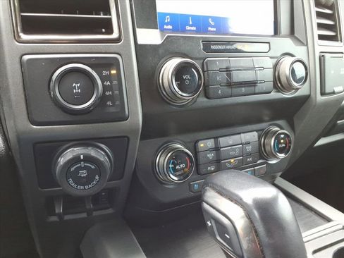 Used 2019 Ford F150 Raptor w/ Equipment Group 802A Luxury image 26