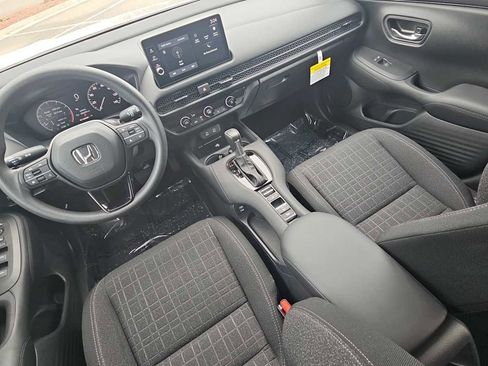 Certified 2026 Honda HR-V LX image 22