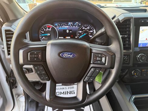 Used 2021 Ford F350 XLT w/ XLT Premium Package image 21