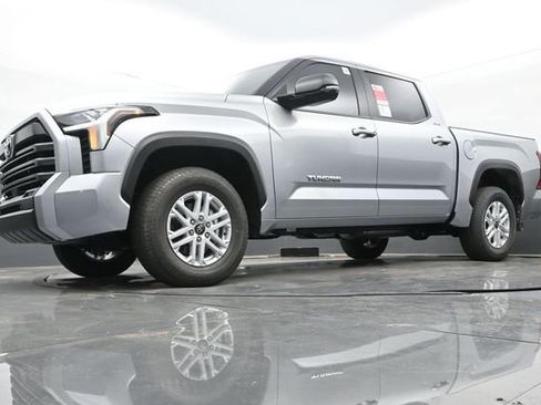New 2026 Toyota Tundra SR5 w/ SR5 Premium Package RWD image 26