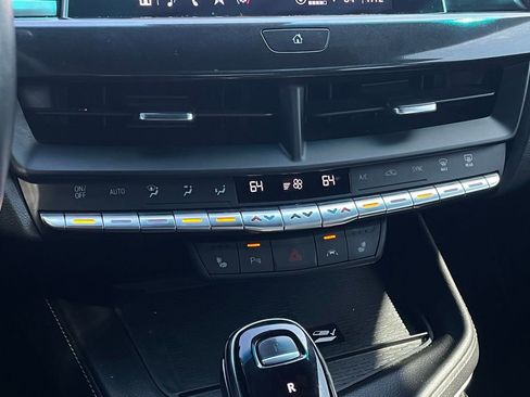 Used 2022 Cadillac CT4 V Blackwing w/ Carbon Fiber 1 Package image 17