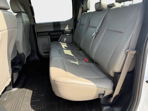 Used 2019 Ford F250 XL w/ Power Equipment Group AWD/4WD image 8