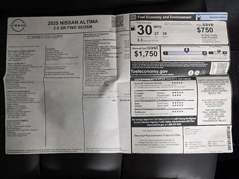 Used 2025 Nissan Altima 2.5 SR w/ SR Premium Package image 43