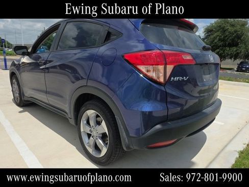 Used 2017 Honda HR-V EX-L image 3