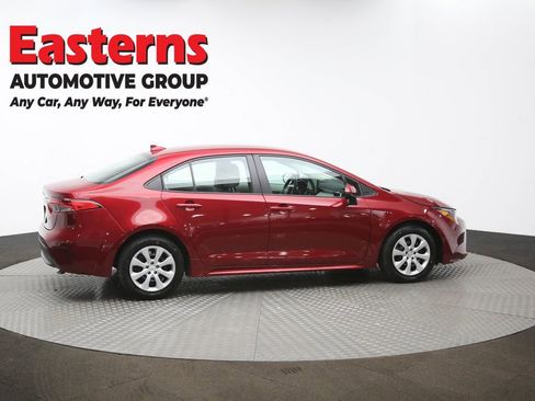 Used 2025 Toyota Corolla LE FWD image 43