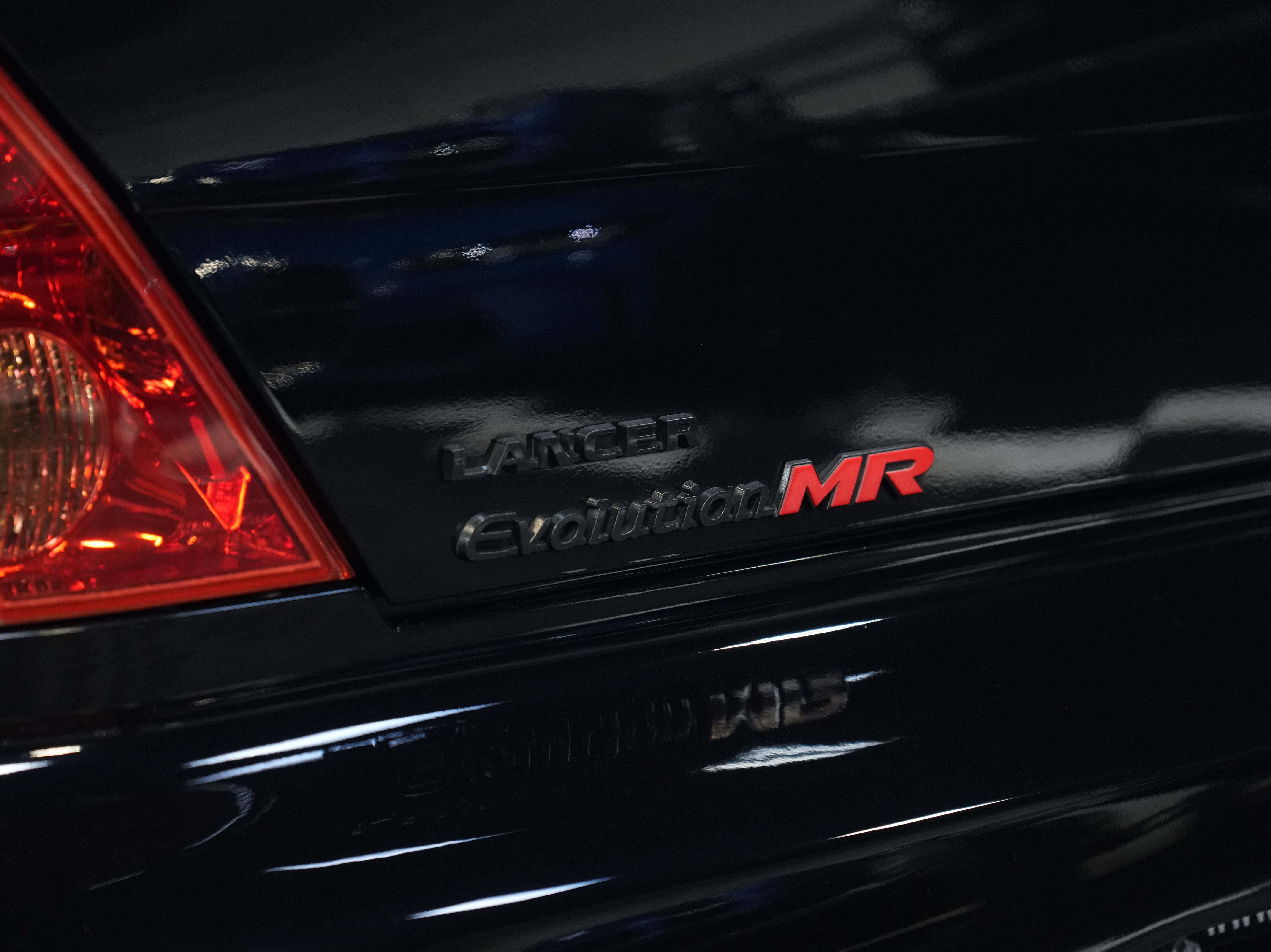 Used 2006 Mitsubishi Lancer Evolution AWD/4WD image 18