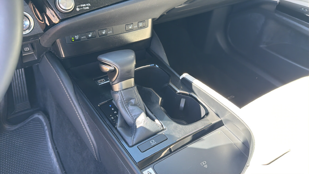 Used 2023 Lexus ES 350 w/ Premium Package FWD image 20
