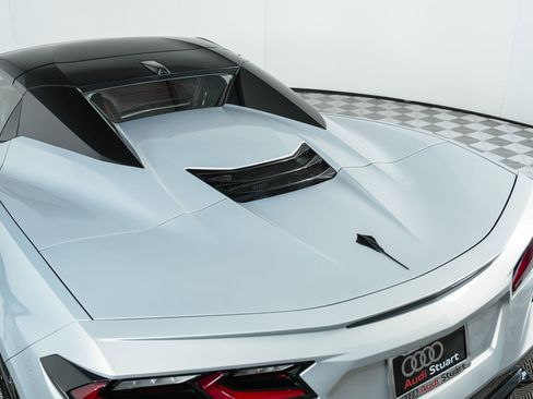 Used 2021 Chevrolet Corvette Stingray Premium Conv w/ Battery Protection Package image 54