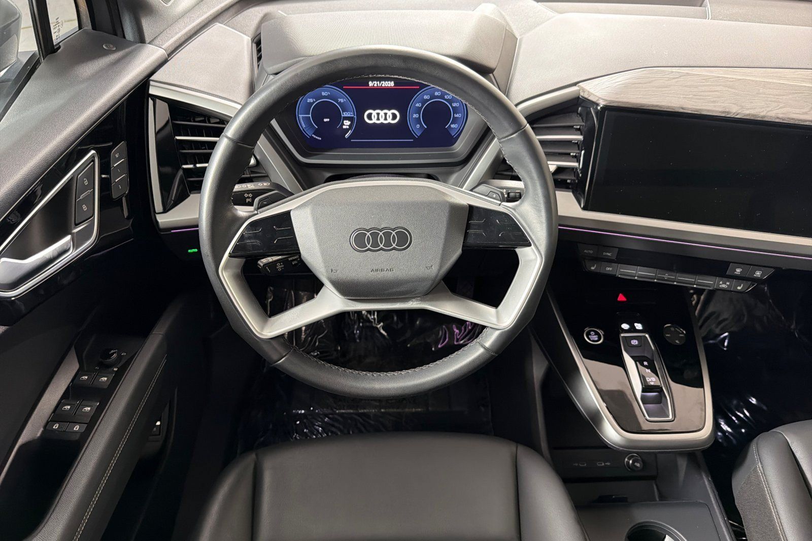 Certified 2024 Audi Q4 e-tron Premium Plus w/ Premium Plus AWD/4WD image 13