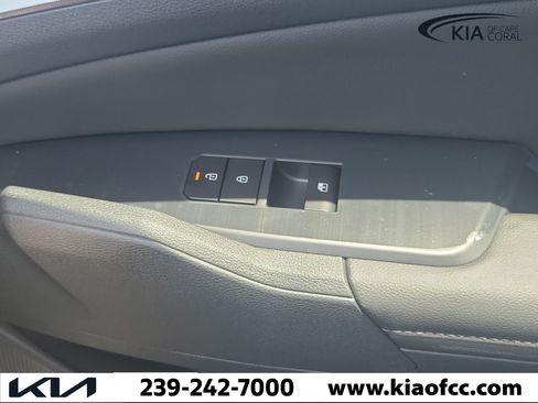 New 2026 Kia Sportage EX FWD image 31