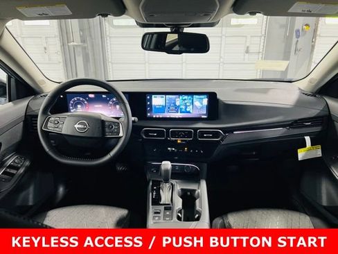 New 2026 Nissan Sentra SV FWD image 4